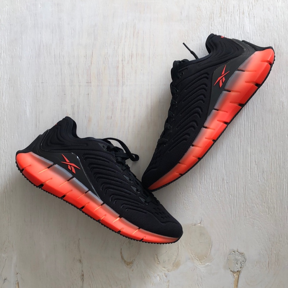 Reebok Zig Kinetica Black/Sunbaked Orange